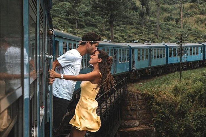 Romance in Paradise 7